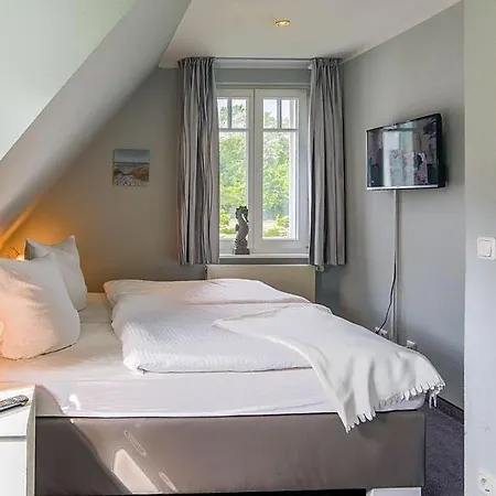 בית נופש Seepferdchen, 12b, Haus Zingst 12b